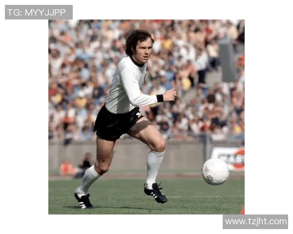 足球明星全景介绍及高清图片展示带你领略绿茵场上的传奇风采 足球明星全景介绍及高清图片展示带你领略绿茵场上的传奇风采