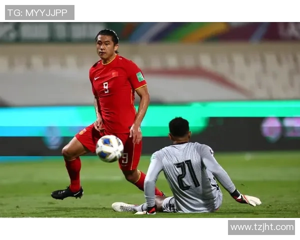 国足经典视频集锦回顾那些令人难忘的瞬间与激情时刻